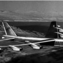 Film Dr. Divnoláska aneb Jak jsem se naučil nedělat si starosti a mít rád bombu (1964) - 1 – Film Dr. Divnoláska…youtube