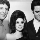 Priscilla Presley - 18 – Priscilla a (Elvis)+ Tom Jones – youtube