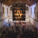 Tvorba Patrika Hábla - 2 .-Patrik-Hábl-V-architektuře-malby-2016-akryl-plátno-125x89m-Hluboká-nad-Vltavou-©