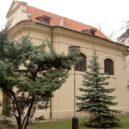 Koncert Ivana Ženatého a Piqi Miqi v Atriu - 2 Kostel_sv._Kříže_(Žižkov)_wi
