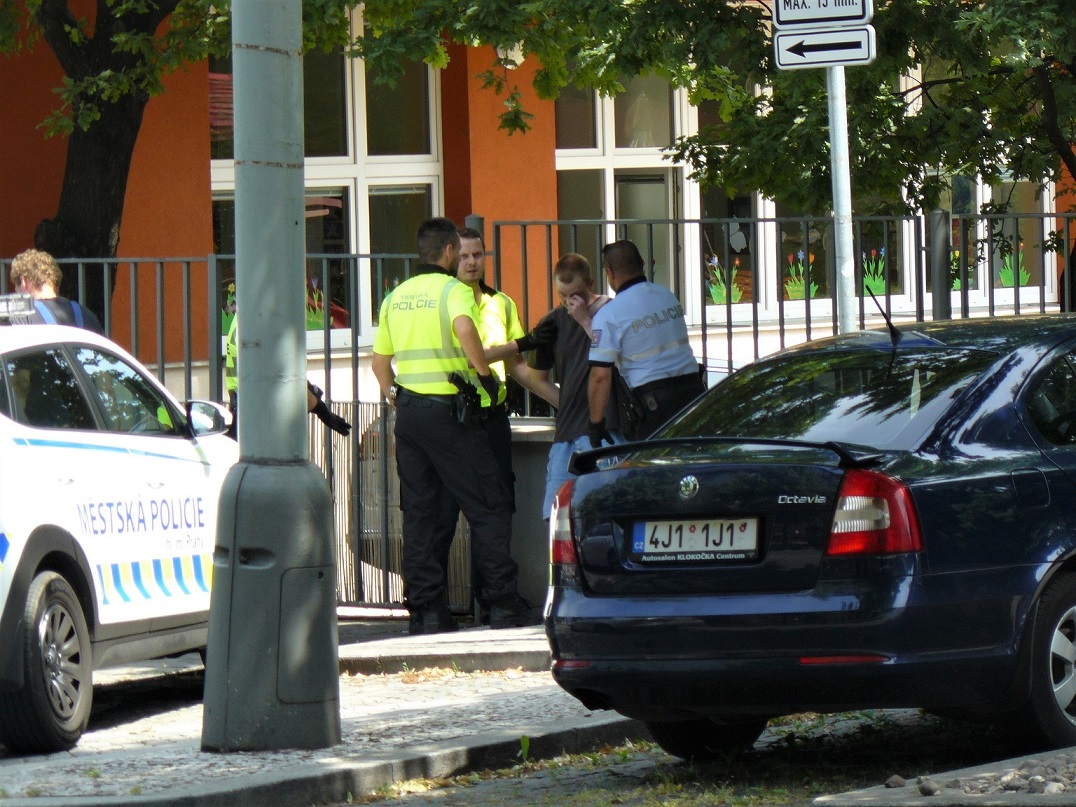 Obrázek #2 z 6