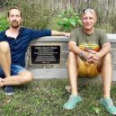 0. ročník FEST-ENDu - 2_Tomáš Pavelka a Robert Jašków na Vaclav Havel s Place ve Washingtonu při hostování v roce 2018_foto archiv Švandova divadla_repro zdarma