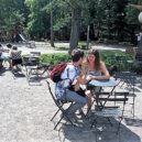 Pražské židle a stolky - 5 klánovi