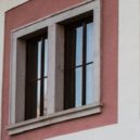 Výstava v Chodovské tvrzi - 6 Obr.-7_exteriér_OKNO-výřez_7H3A8234-4_Google-400×452