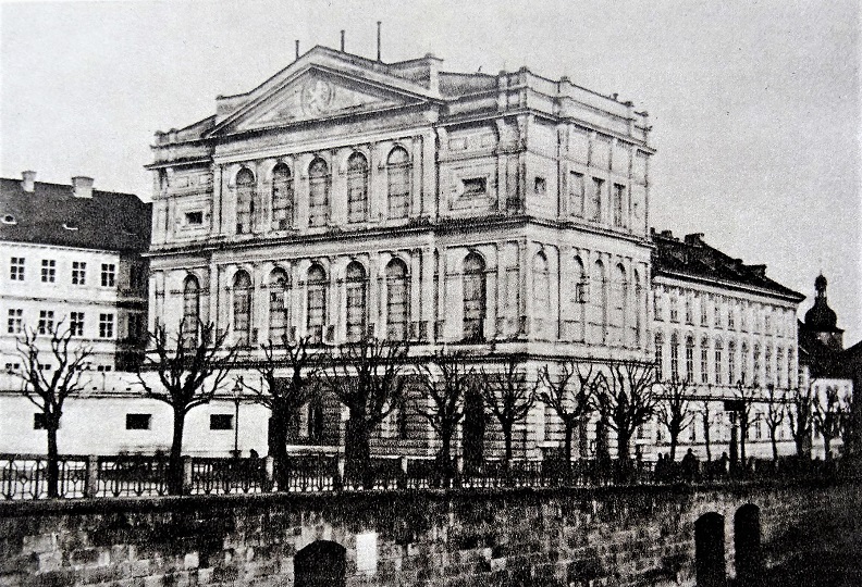 Obrázek #9 z 13