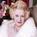 Barbara Cartlandová - Barbara Cartland – královna romancí – bbc