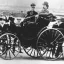 Bertha Benzová - Bertha Benzová s manželem ve voze Benz Viktoria, model 1894 – wikipedia