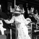 Bokassa - Bokassa s manželkoi Catherine a synem při korunovaci roku 1977 – Reddit