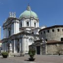 Bitva u Ferrary - Brescia – stará a nová katedrála – wikipedie