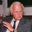 Carl Friedrich von Weizsäcker - Carl Friedrich von Weizsäcker, 1993 – WIKIPEDIA