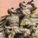 Kim Ir-sen - Detail z Monumentu revolučního protijaponského odboje – archiv autora