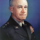 Generál Bradley - Generál Omar Bradley – wikipedia
