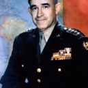Generál Bradley - Generál OmarBradley v r. 1949 – wikipedia