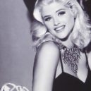 Anna Nicole Smithová - Gues jean – Daily Front Row 1