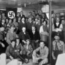Vznik NSDAP - München, Hitler bei Einweihung „Braunes Haus“