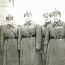 Jona Emanuilovič Jakir - Jona Jakir v roce 1920 (druhý zprava) – wikipedia