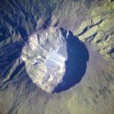 Výbuch sopka Tambora (1815) - Kaldera sopky Tambora – wikipedia