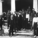 Radek - Karel Radek (3. zleva) na 2. světovém kongresu Kominterny v Moskvě roku 1920 – wikipedia