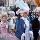 Kavalírské cesty - Venice kicks off carnival season with Flight of the Angel event