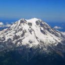 Mount St Helens - Kaskádové pohoří – Letecký snímek Mount Rainier – wikipedia