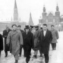 Che Guevara - Na procházce po Rudém náměstí. listopad 1964 – wikipedia