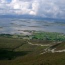 Svatý Patrik - Pohled z hory Croagh Patrickna Clew Bay – wikipedia
