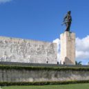 Che Guevara - Pomník Che Guevary a mauzoleum v Santa Clara na Kubě – wikipedia
