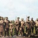 Kim Ir-sen - Posvátná úcta – pravá část – archiv autora