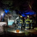Hasiči bleskově zlikvidovali požár dodávky - Sever krimi požár v Brandýse 5