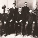 Slavjanov a svařování elektrickým obloukem - Slavjanov mezi prvními svářeči v Permu v říjnu 1888 (sedící uprostřed) -wikimedia commons