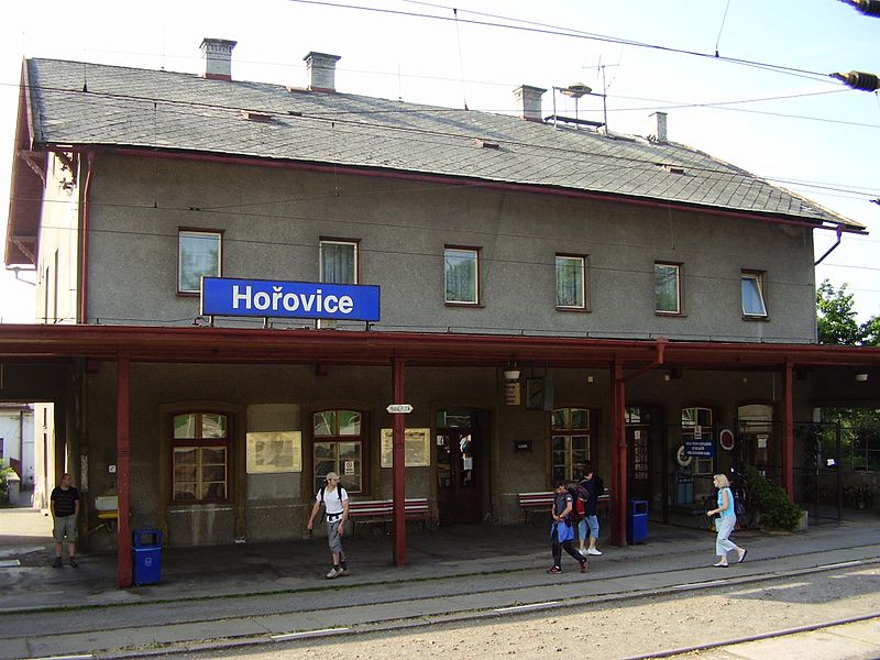 V Hořovicích srazil vlak mladého muže