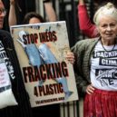 Vivienne Westwoodová - Vivienne Westwood na demonstraci v Londýně proti těžbě ropy z břidlicových písků – 2 – zimbio