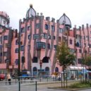 Hundertwasser - Zelená citadela v Magdeburgu – wikipedia
