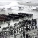 Výstava 100 let české armády - c8 DSC01789 přílet čs. letců z británie na ruzyňské letiště 15.8.