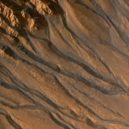Mars - detail na vyschlá řečiště