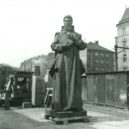 sv. Václav - sv. Prokop před umístěním na pomník