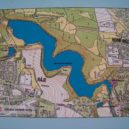 Run for Movember: Běh pro zdraví mužů - Vodní_nádrž_Hostivař,_informační_tabule,_dnešní_mapa