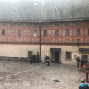 Požár na Karlštejně likvidovalo čtrnáct hasičských jednotek - karlštejn cvičný požár 2