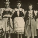 Divadlo: Suchdolští ochotníci - 9A Osvět beseda Strak dudák 21.4.1954 (V.Lazarová)vod