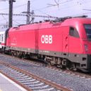 Ze Sedlčan do Prahy lze jet na jednu jízdenku vlakem i autobusem - Praha-Libeň,_vlak_s_ÖBB_1216