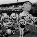 Jak vypadaly Žluté lázně kdysi, a jak dnes? - žluté lázně historie koupaliště praha