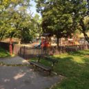Park Dlážděnka v Kobylisích se příští rok dočká revitalizace za miliony. Vznikne tu jedinečná vyhlídka na Prahu - Park Dlážděnka