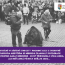 Medvěd na vánočních trzích - Medvěd v řetězech