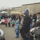 Medvěd na vánočních trzích - Medvěd Praha 10