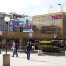 Neberte nám svátky - Praha,_Národní_třída,_Tesco, Máj