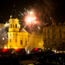 Staroměstské náměstí roztančí na Silvestra světové hity i taneční muzika - Starom.n. oslavy Silvestra 2014