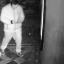 VIDEO: Za loupež dvou stovek jim hrozí až deset let vězení. Nepoznáte je? - Lupiči z Dlouhé