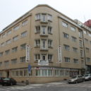 Praha 7 opravuje „zapomenuté“ zchátralé byty. Dělá z nich dostupné bydlení pro mladé i seniory - praha 7