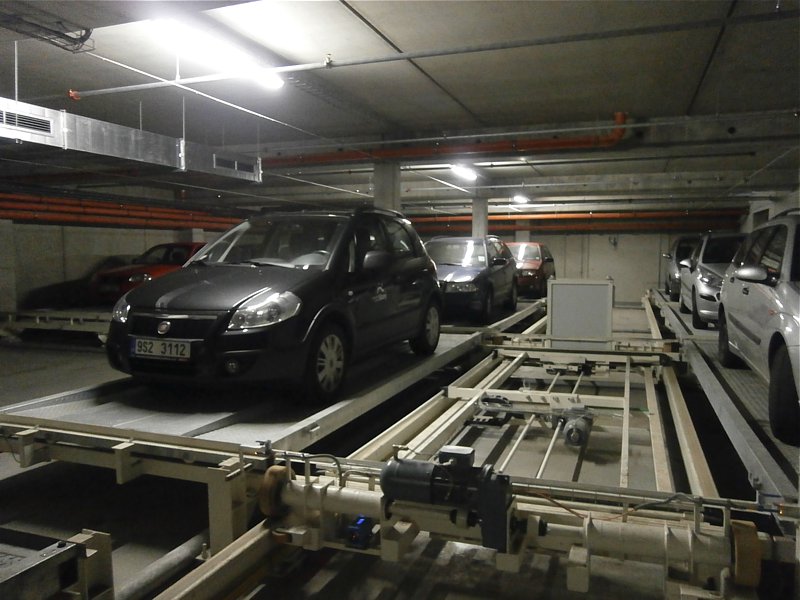 Kladenský soud znovu projedná kauzu slánského parkovacího domu