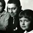 Chvalský zámek ovládla koňská opera Limonádový Joe. Její autor se narodil před 100 lety - 3 slovácké muzeum